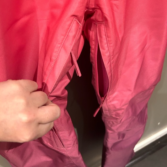 ✨Under Armour pink/pure ombre ski pants - Picture 14 of 15